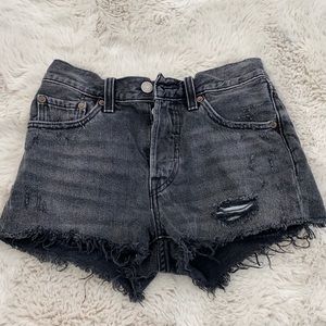 Distressed gray Levi’s shorts